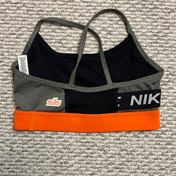 NIKE SPORTS BRA - Picture 3 of 5